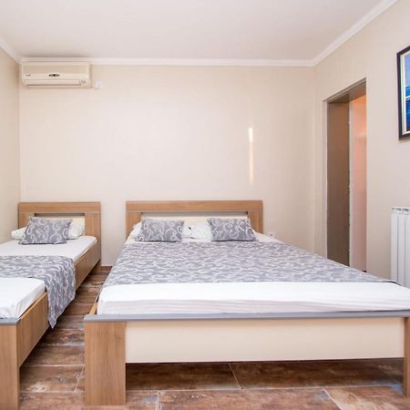 Acika Apartments Rafailovici Exterior photo